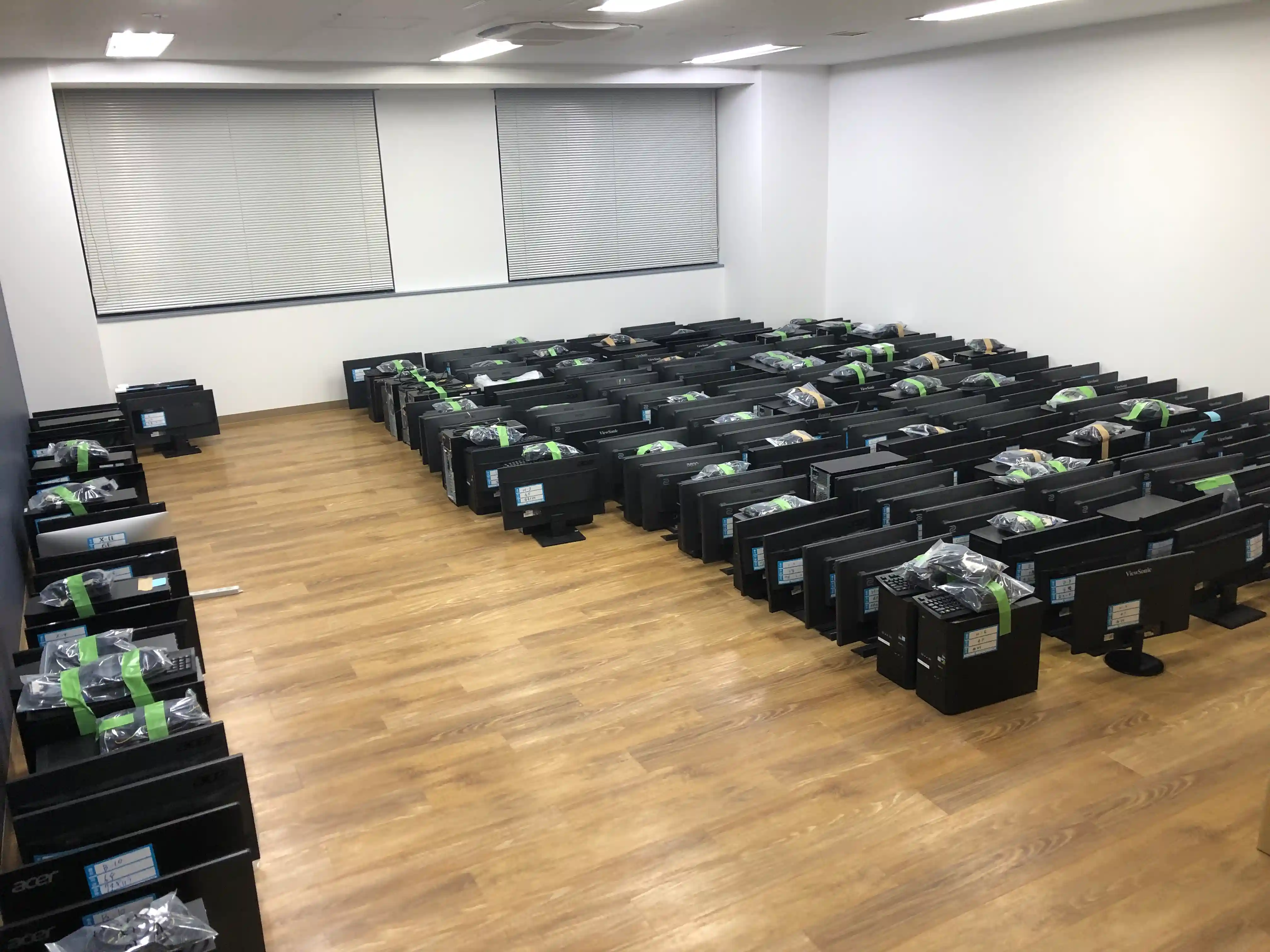 作業完了後のオフィス
